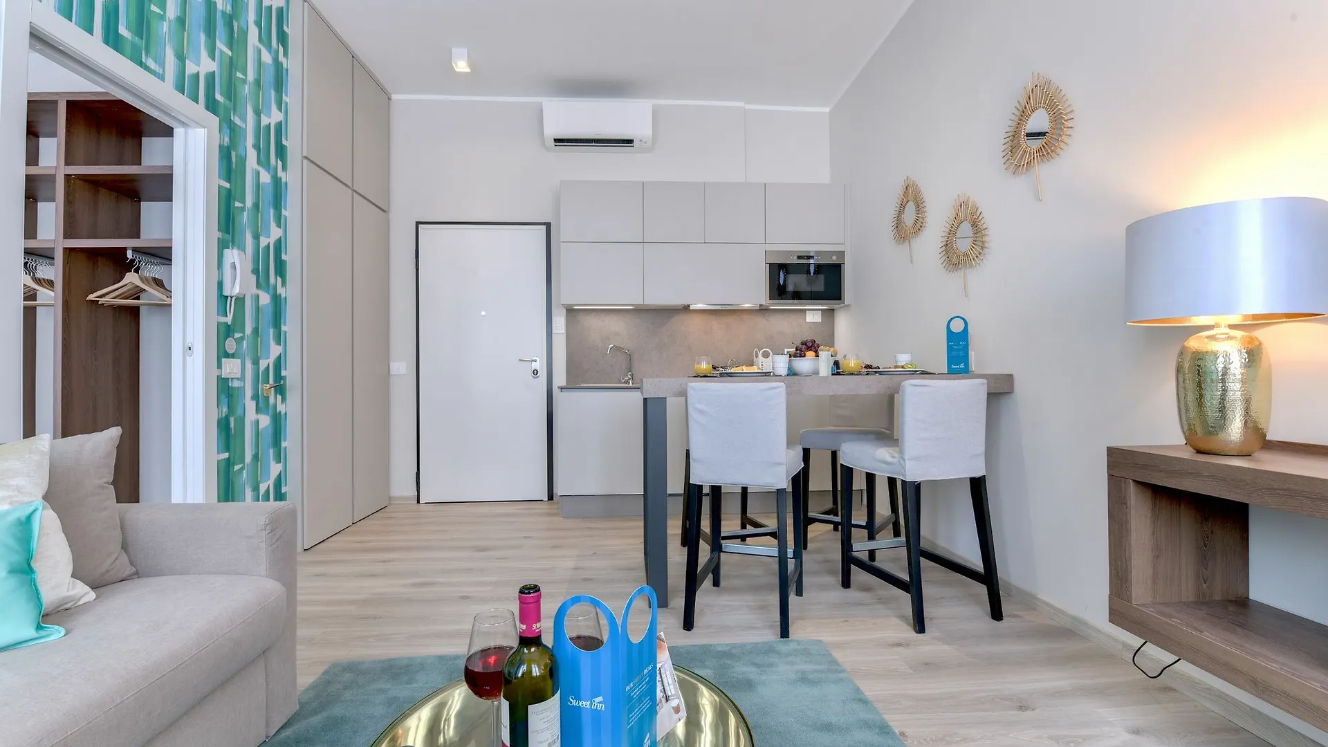 Sweet Inn Apartments - Dogana Milan 2*,  Italy