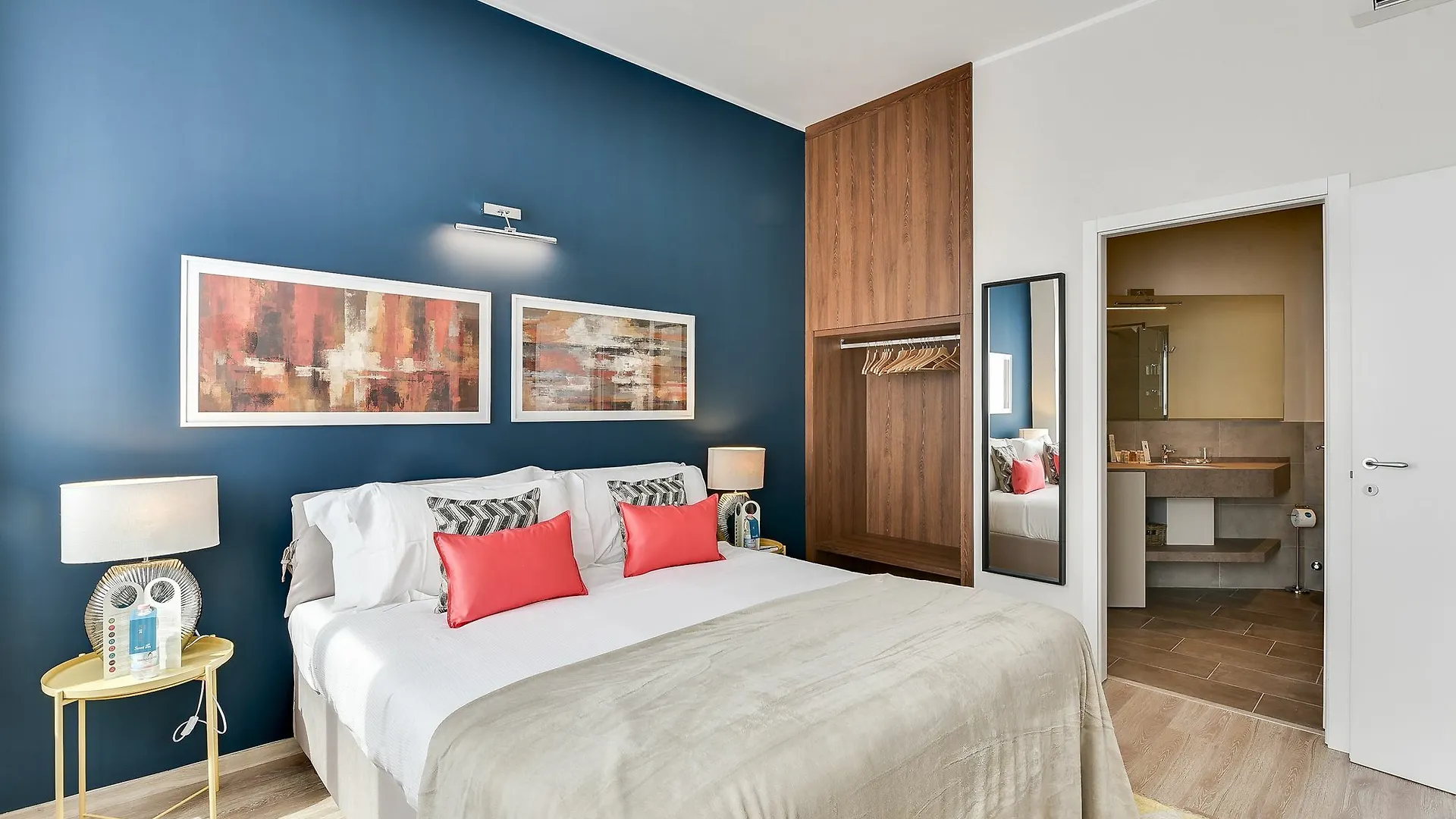 **  Sweet Inn Apartments - Dogana Milan Italy